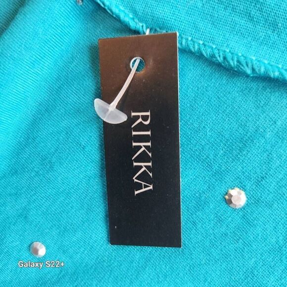 +25 Emma G top with matching scarf - Picture 9 of 14